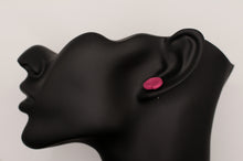 Load image into Gallery viewer, Seashell Mini Stud