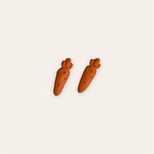 Load image into Gallery viewer, Carrot Earrings
