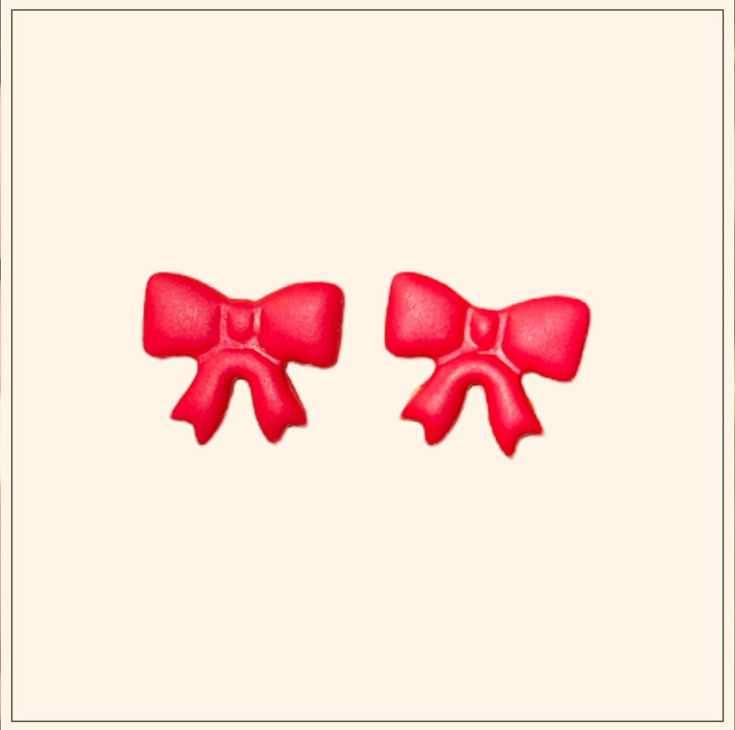 Ribbon Studs