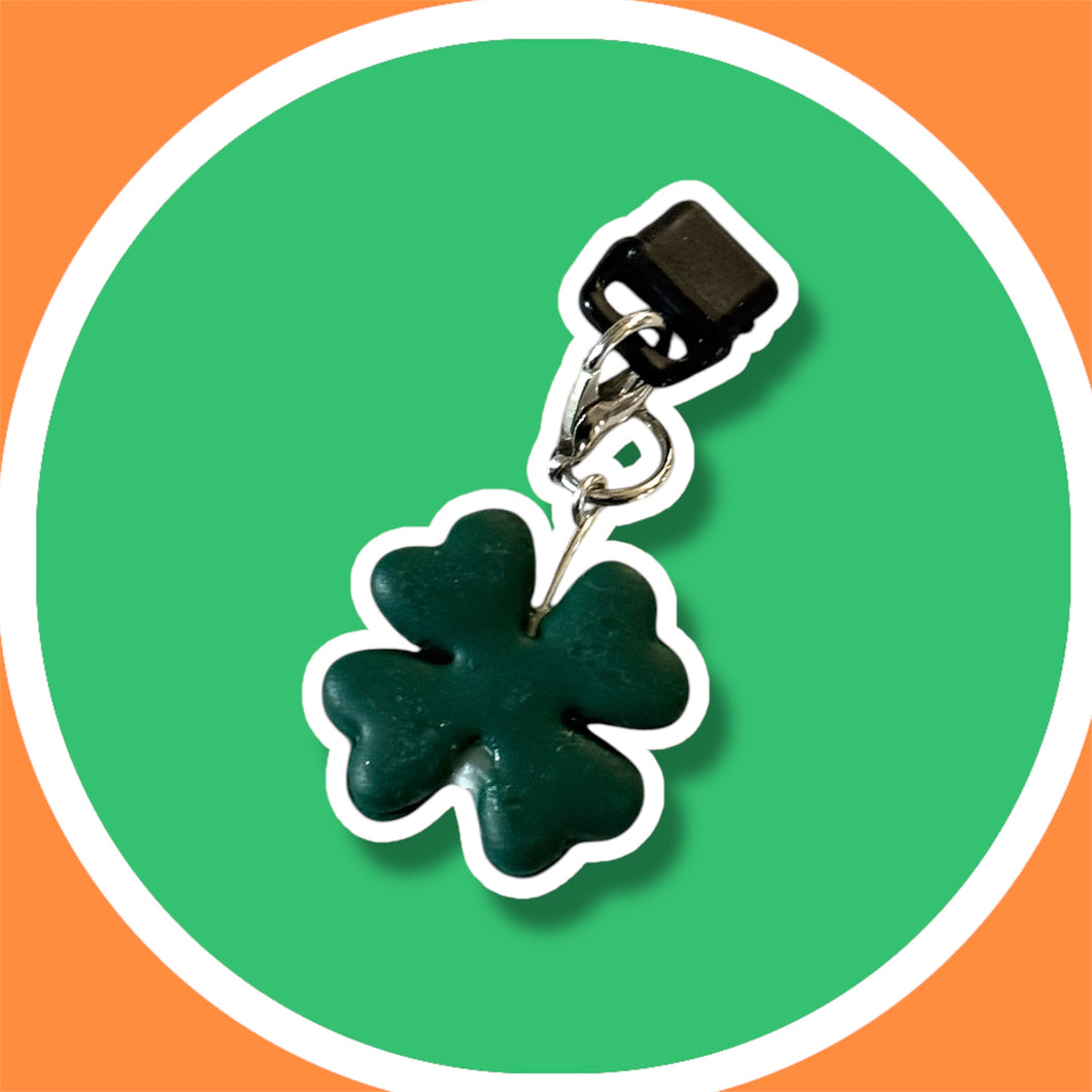 Lucky Clover Dust Plug